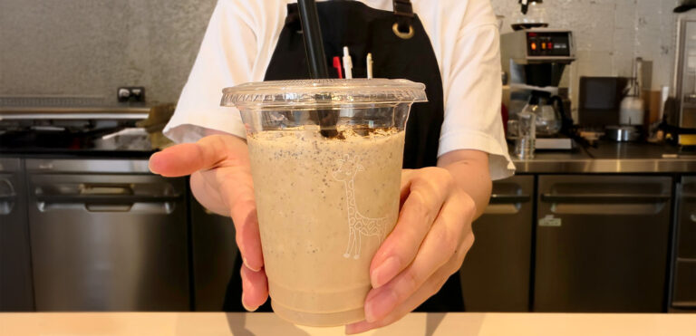 定番メニューとして復活！<br>大人気！エスプレッソシェイク